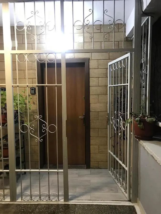 Nice Central Apartment In Tirana City アルバニア